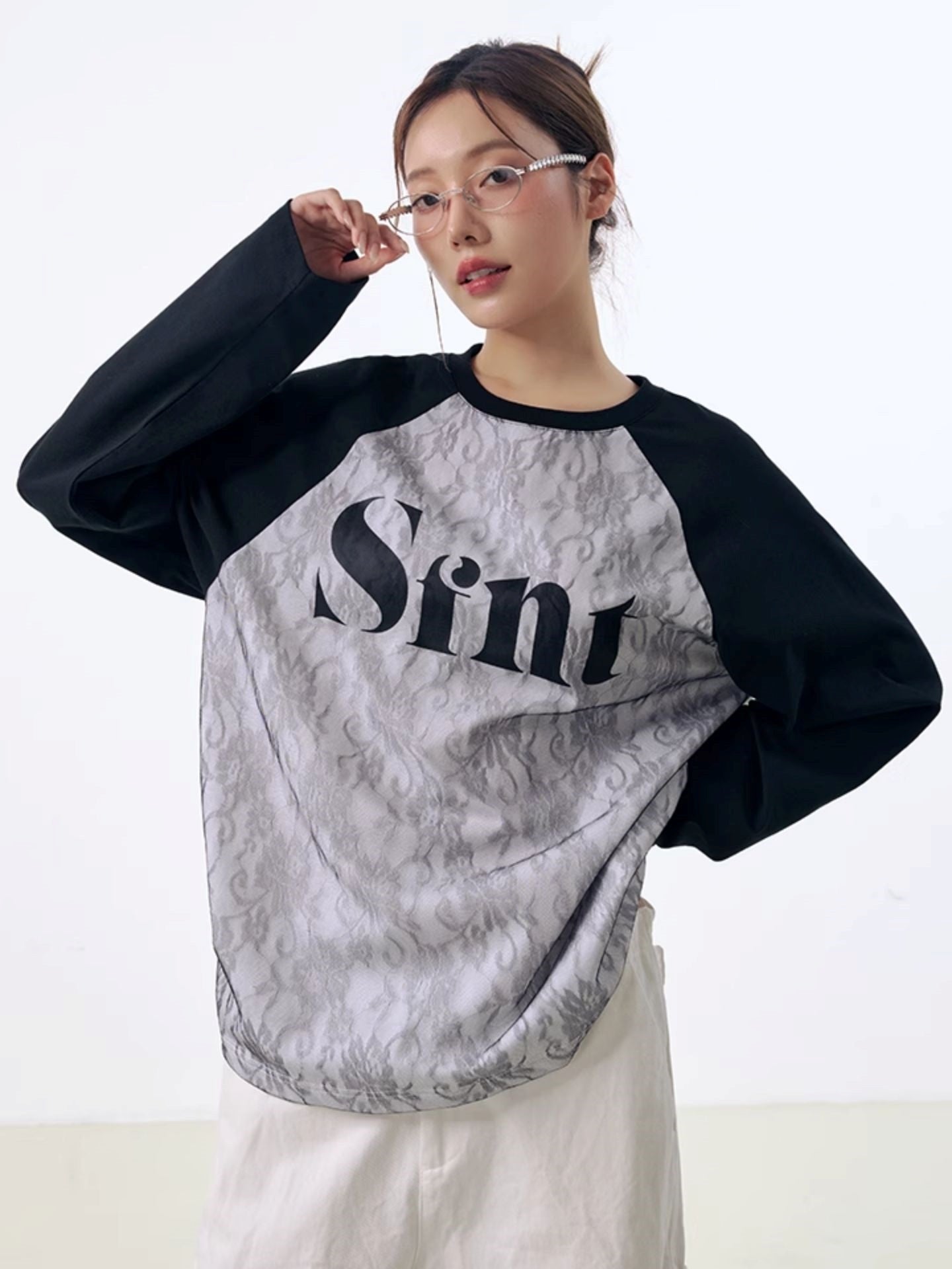 Lace stitching raglan long sleeve T-shirt_N82003