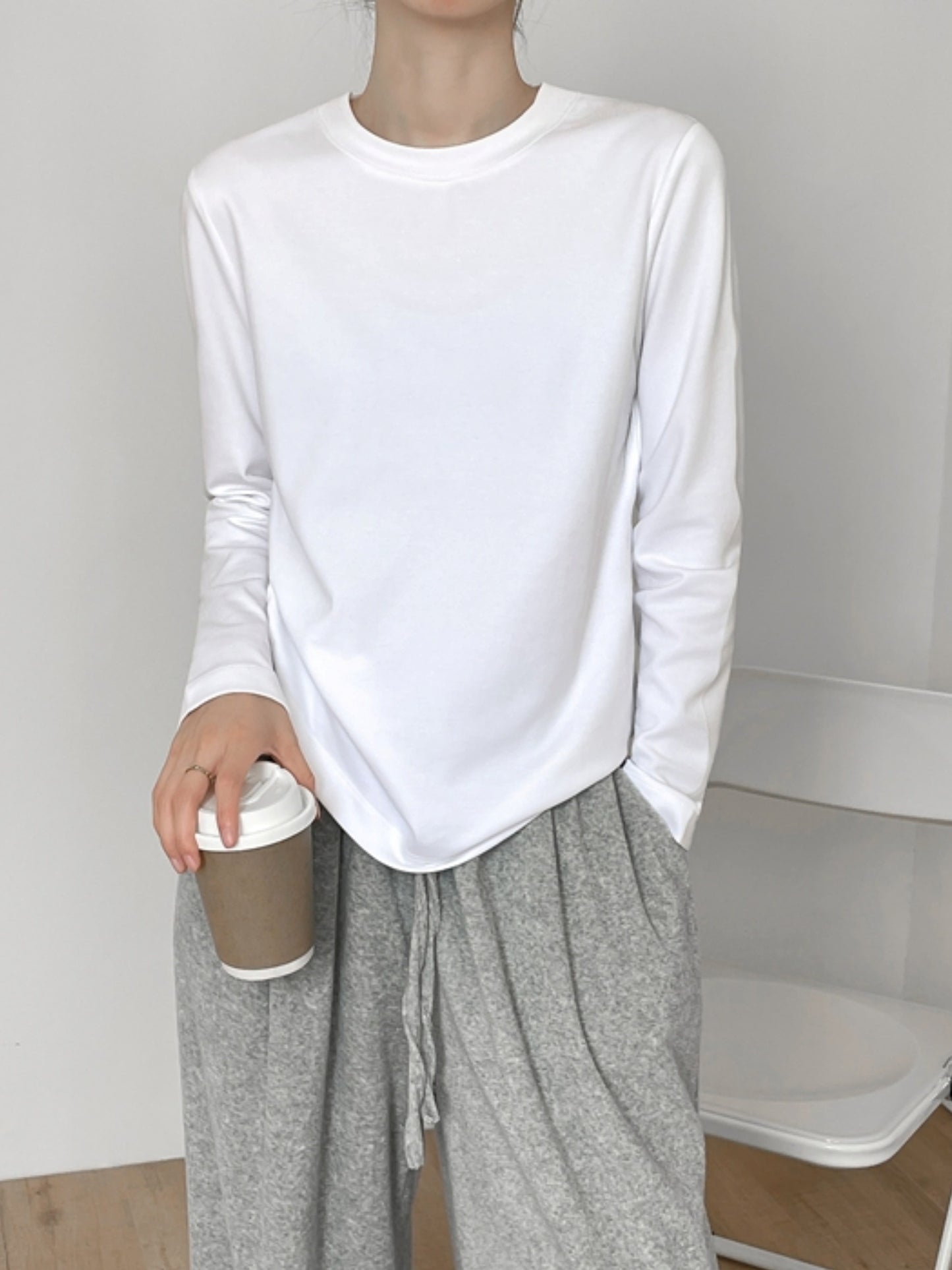 Simple crewneck long sleeved T-shirt_N81952