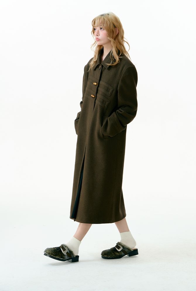 Bamboo buckle green and yellow coat