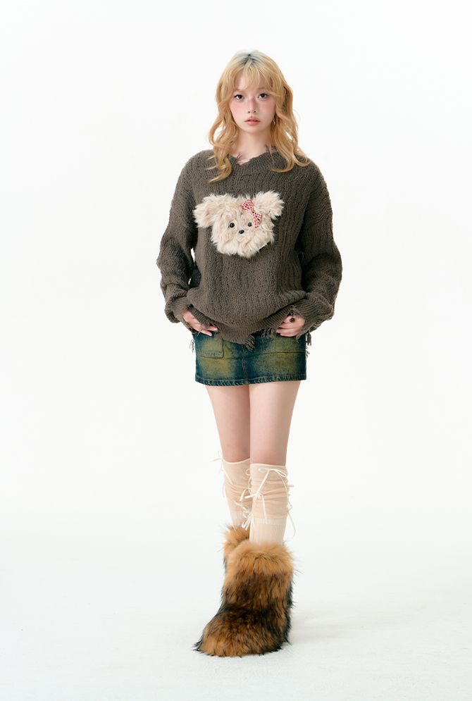 Puppy tear-off knit sweater