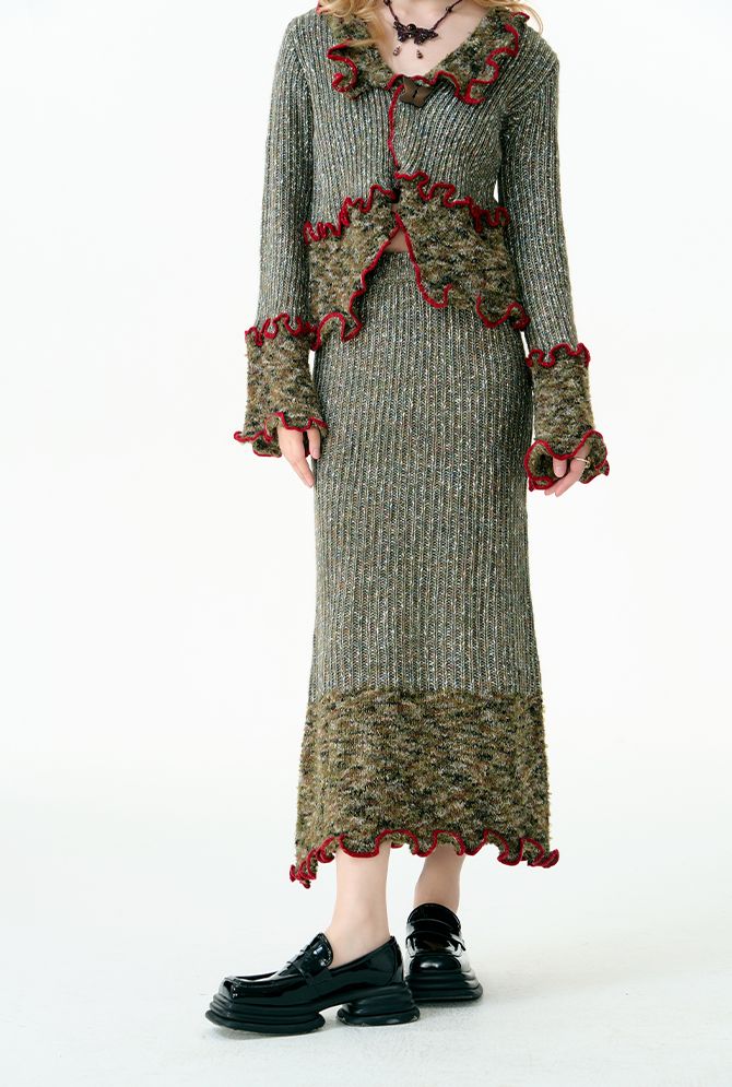 Variegated knitted top and skirt 