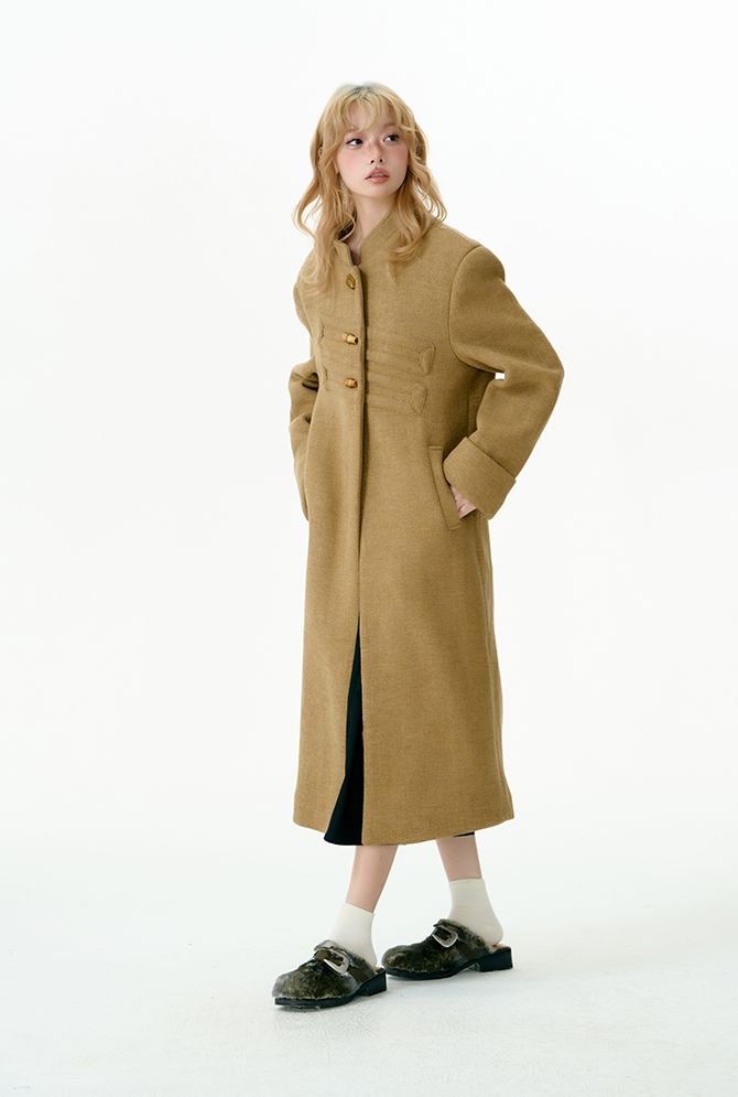 Bamboo buckle green and yellow coat