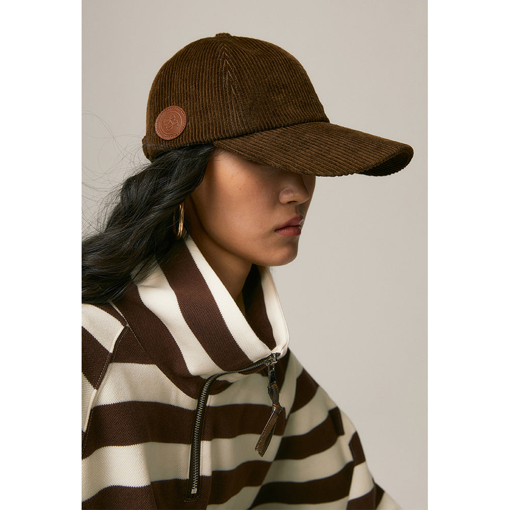 retro campus style corduroy cap