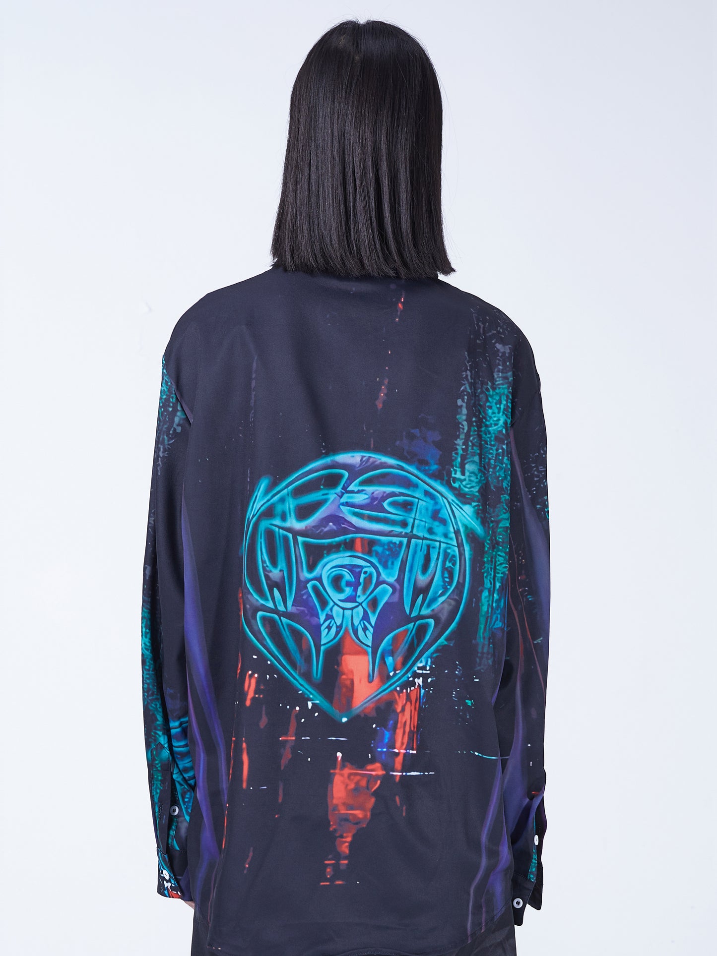 Black totem print oversize long sleeve shirt