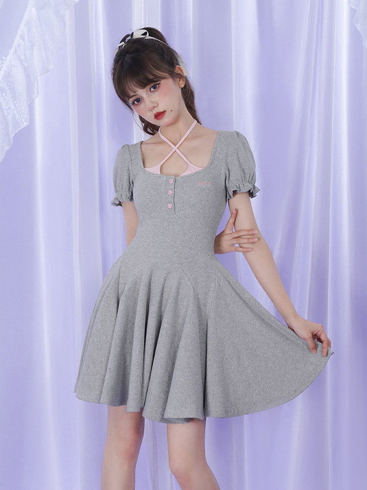 Short-sleeved umbrella skirt dress