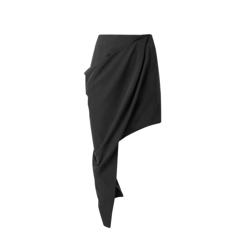 Curved irregular design skirt