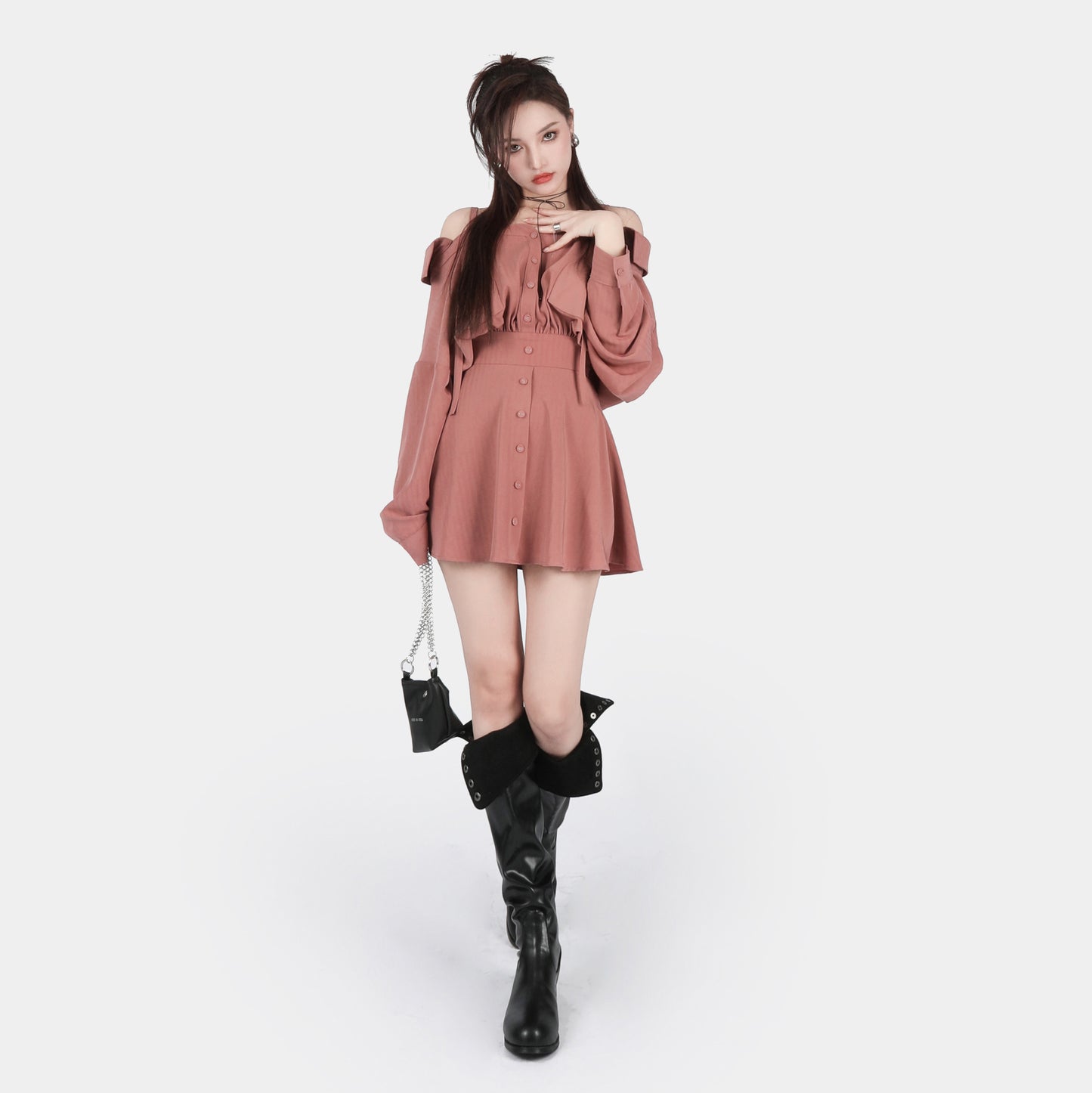 Long-sleeved suspender slimming dress