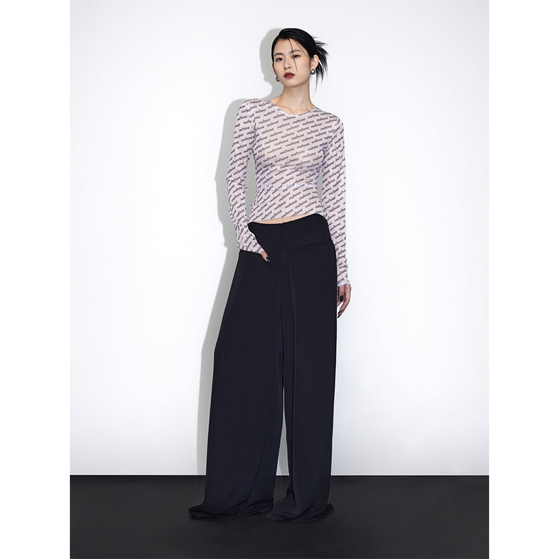 Micro-permeable slim-fit long-sleeved top