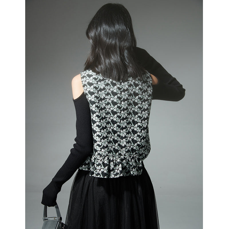 Jacquard Buckle Vest and Skirt