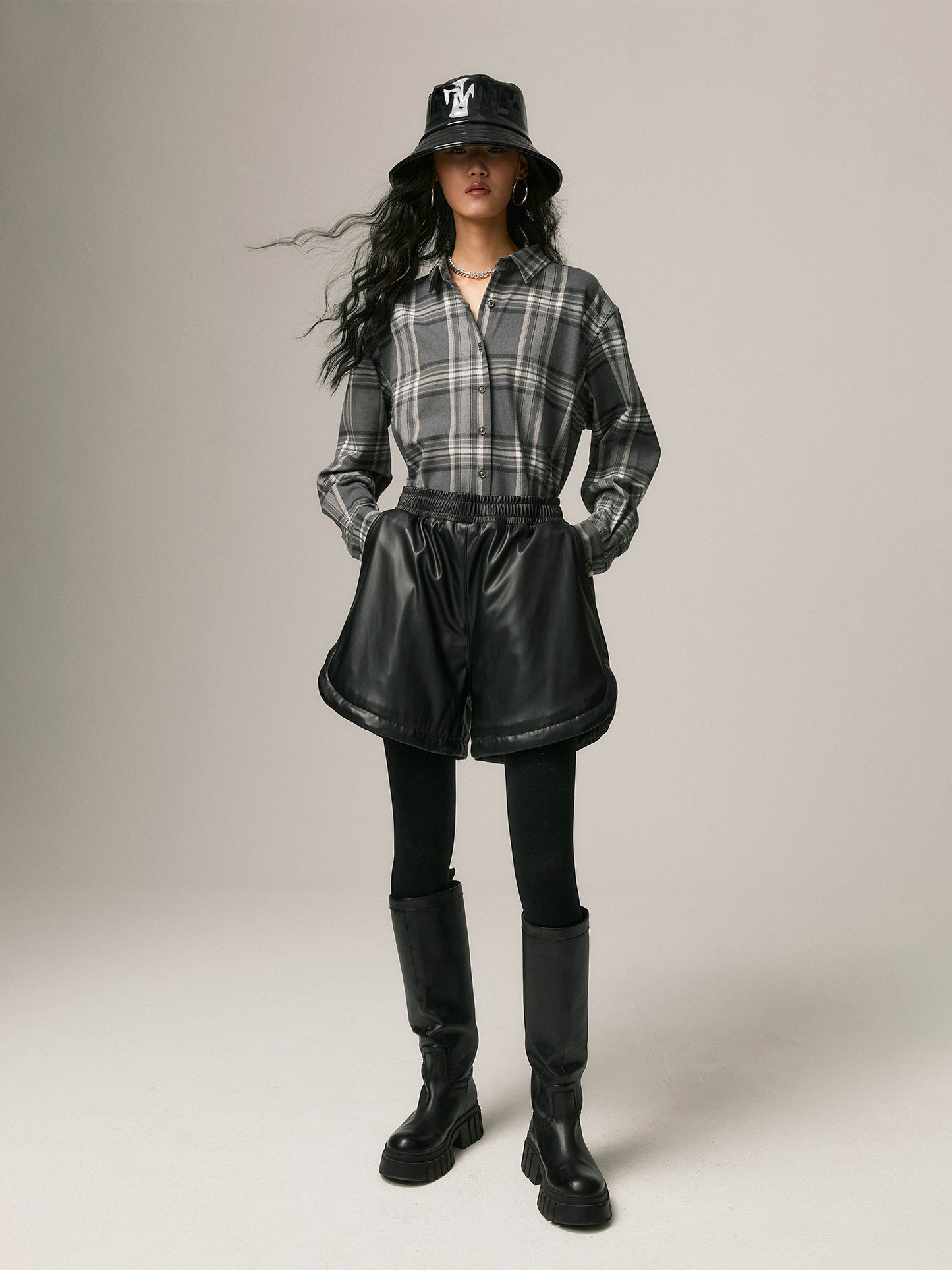 Retro plaid loose warm top