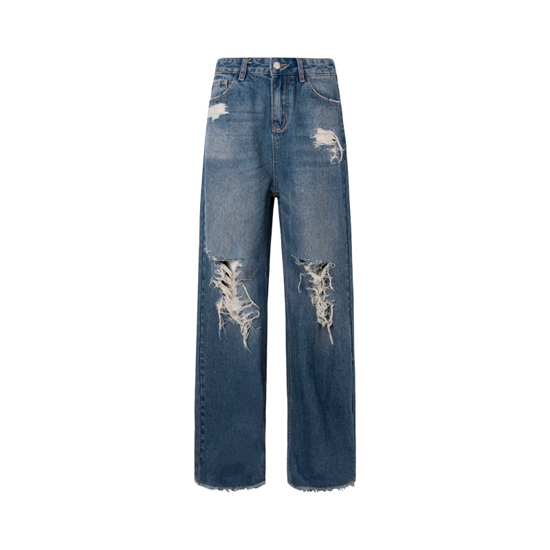 Distressed vintage mopping jeans