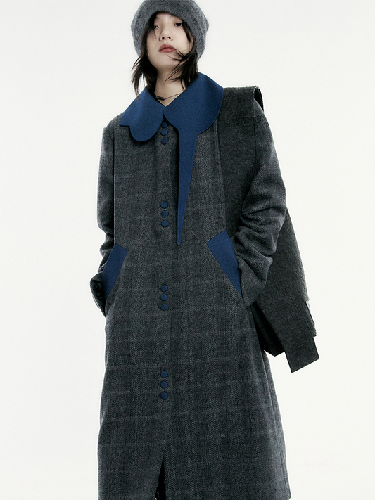 Irregular shaped lapel wool coat